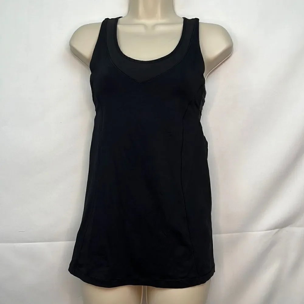 Lululemon Black racerback performance tank top EUC size 6